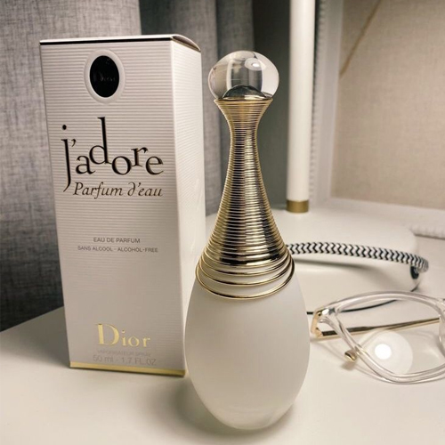 Dior J adore Parfum Feminino Eau de Parfum Dior J adore Parfum Feminino Eau de Parfum