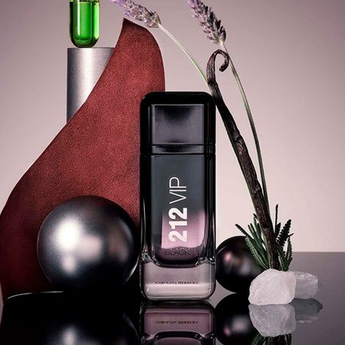 Carolina Herrera 212 Vip Black Masculino Eau De Parfum